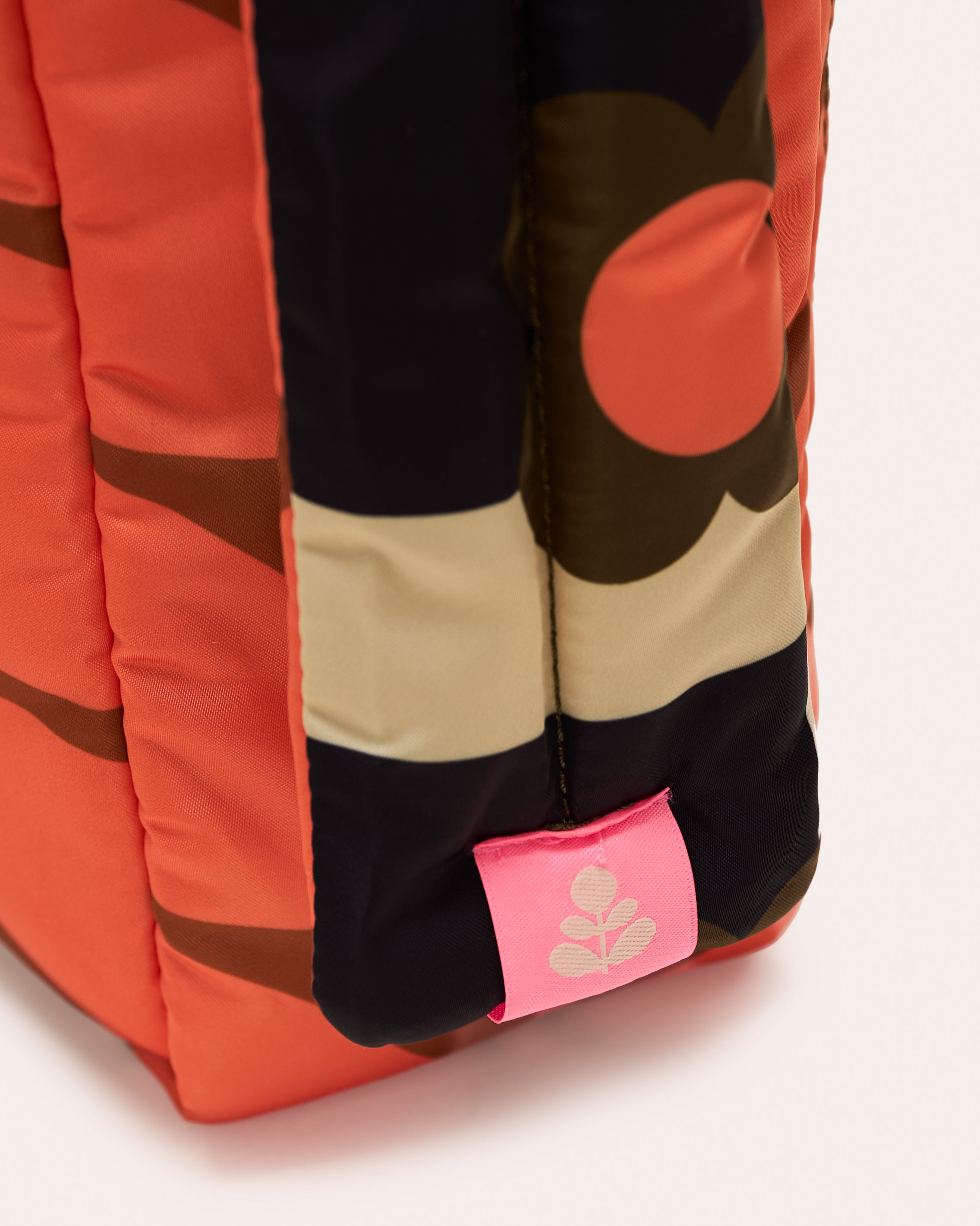 Reversible Puffy Shoulder Bag - Solid Stem Marmalade and Clementine