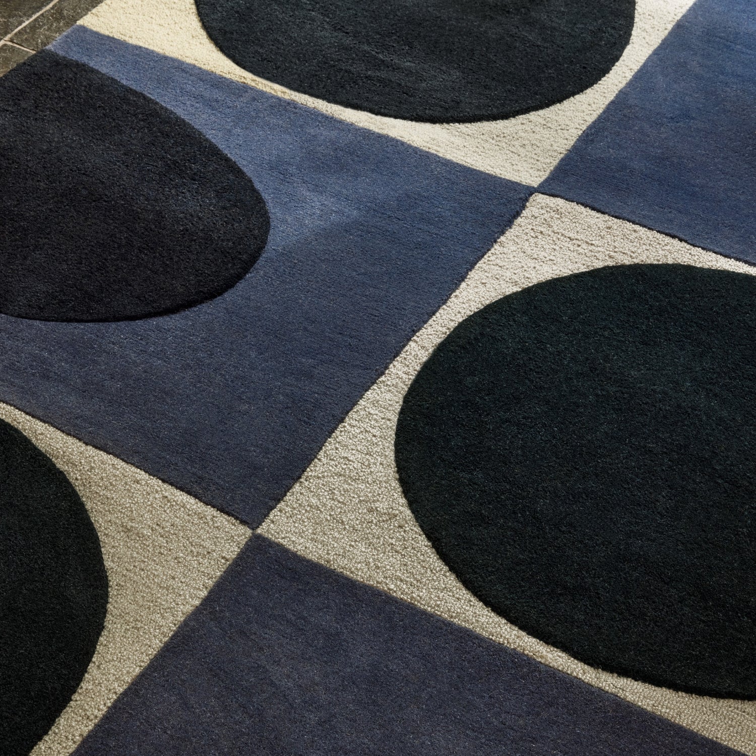 Spot Square Rug - Blue Navy