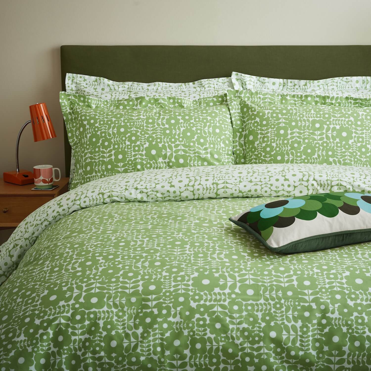 Criss Cross Stem Bed Linen Set - Basil Green