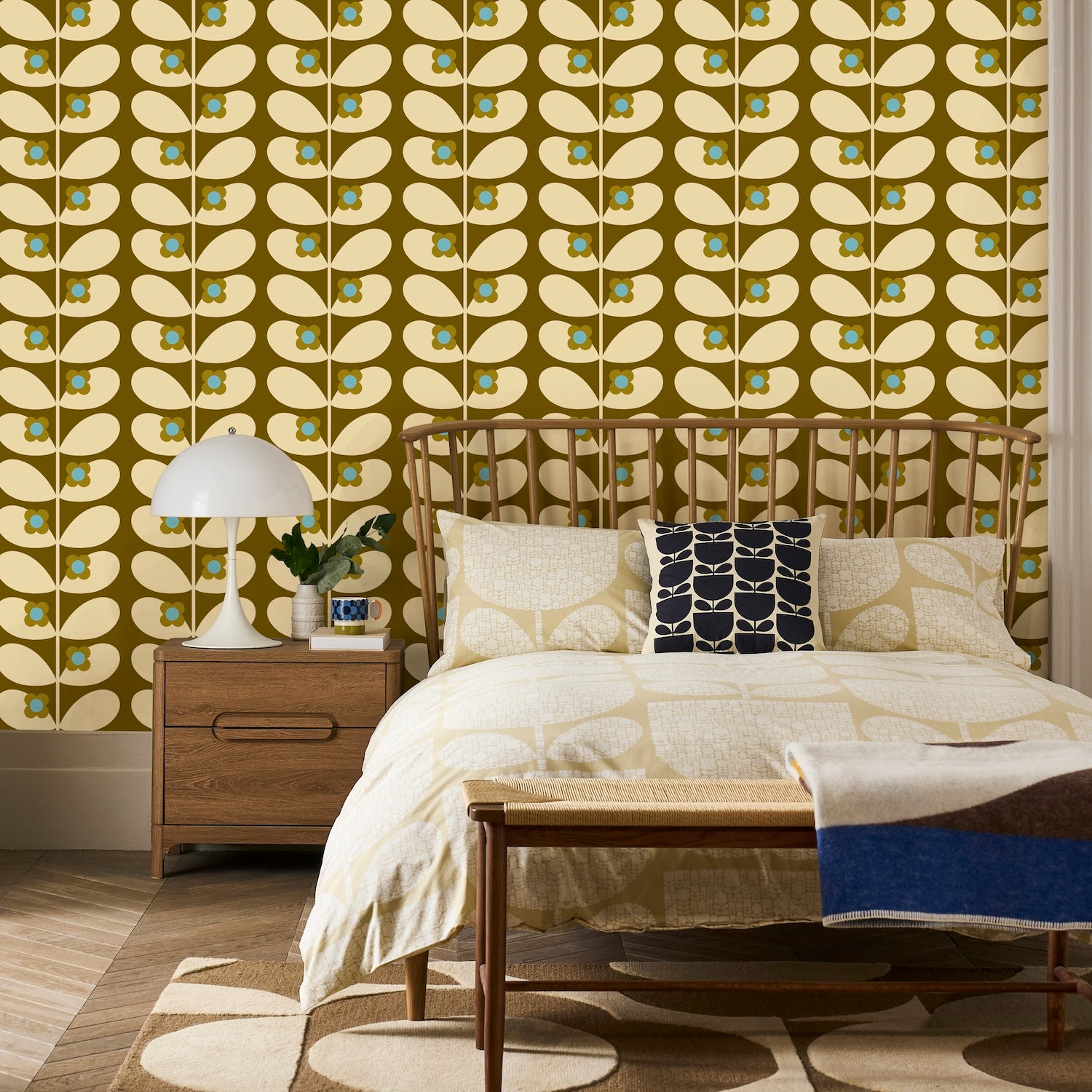 Wild Rose Gold Wallpaper