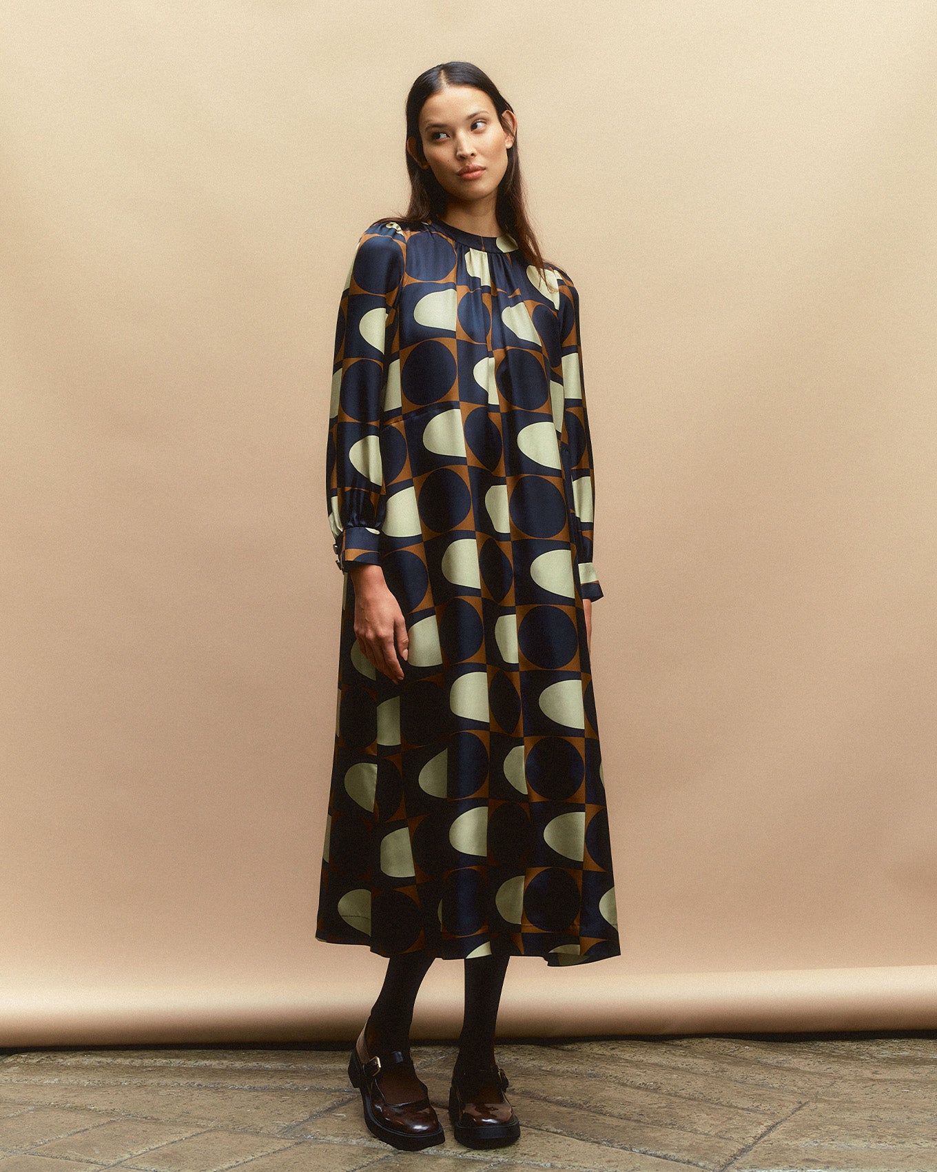 Orla Long Sleeve Midi Silk Dress - Giant Spot Square Mocha