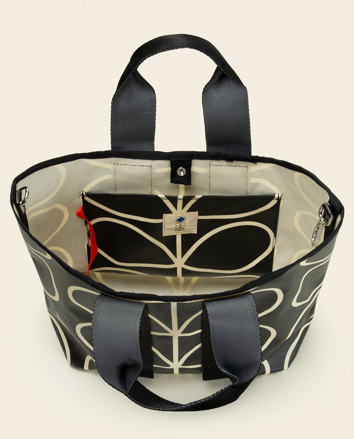 Carrysmall Basic - Linear Stem Liquorice