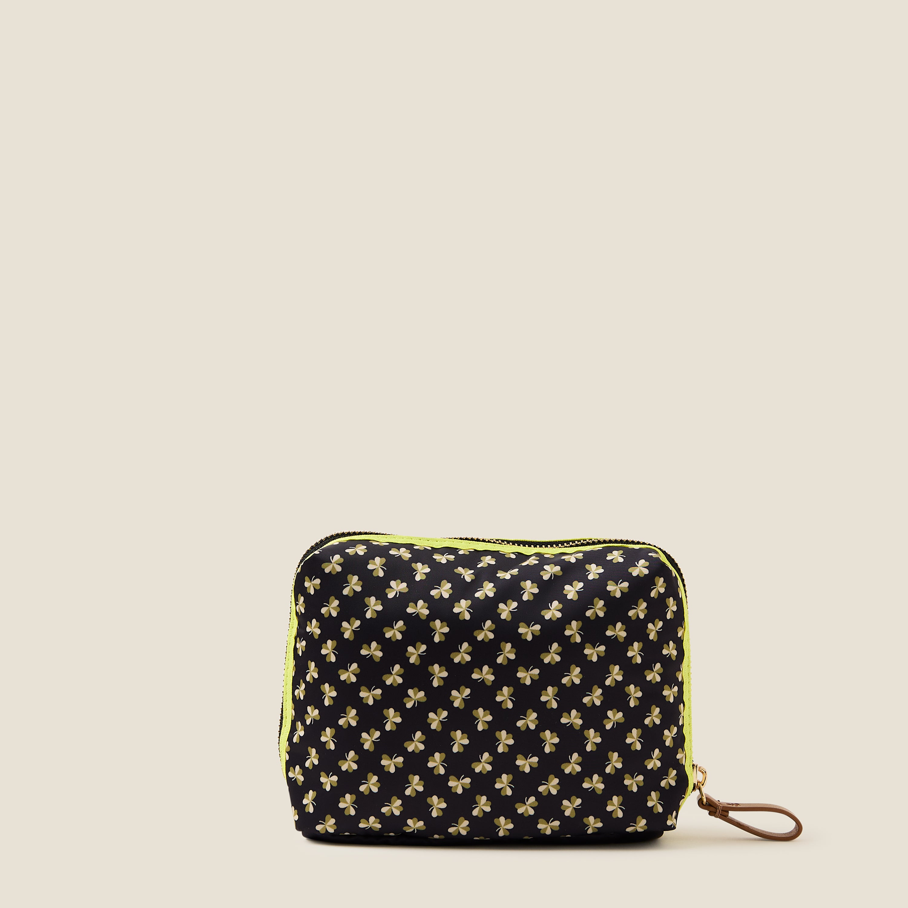 Medium Pouch - Ditsy Clover Black