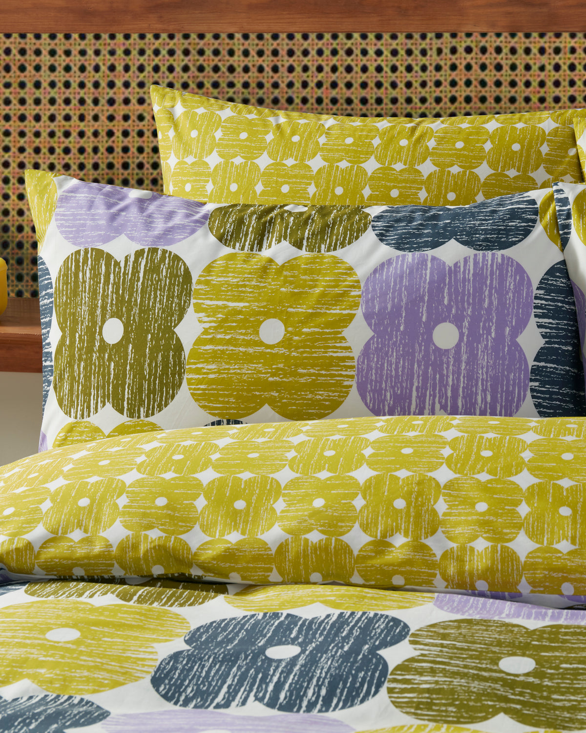 Textured Flower Bed Linen Set - Lilac and Moss