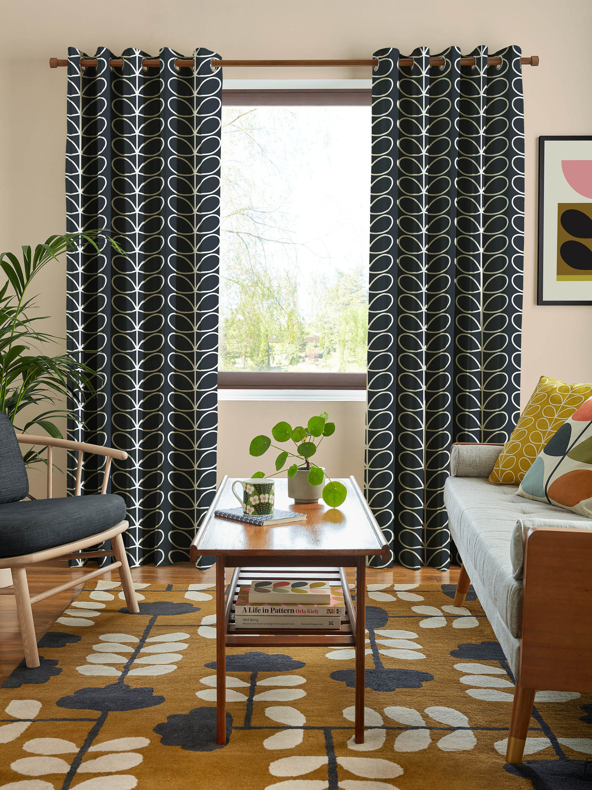 Liquorice Jumbo Linear Stem Made to Measure Curtain